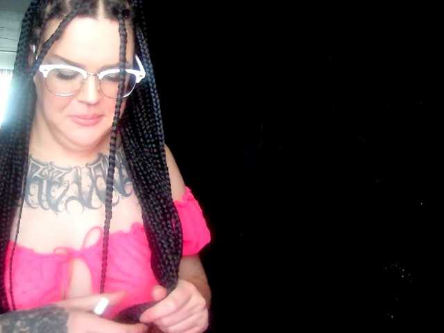 fetishslut4u live cam on BongaCams