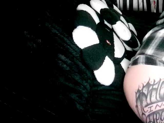 fetishslut4u live cam on BongaCams