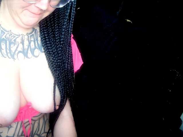 fetishslut4u live cam on BongaCams