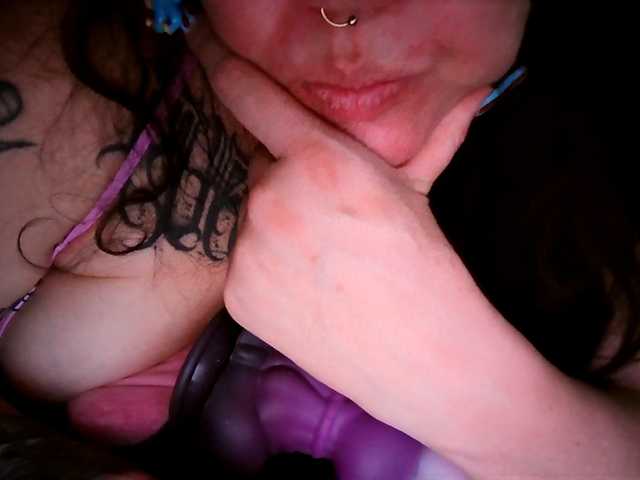 fetishslut4u live cam on BongaCams