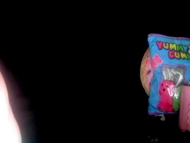 fetishslut4u live cam preview