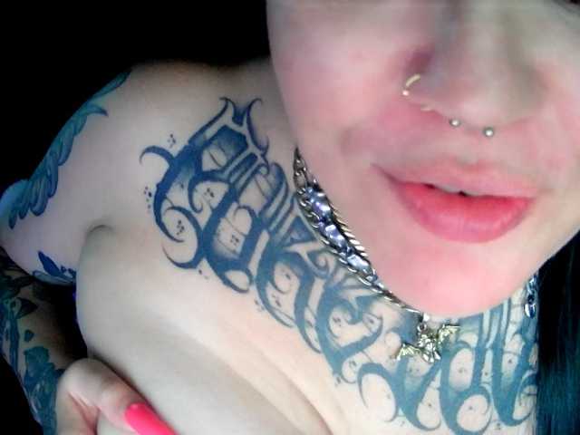 Fetishslut4u