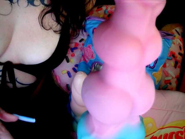 fetishslut4u live cam preview