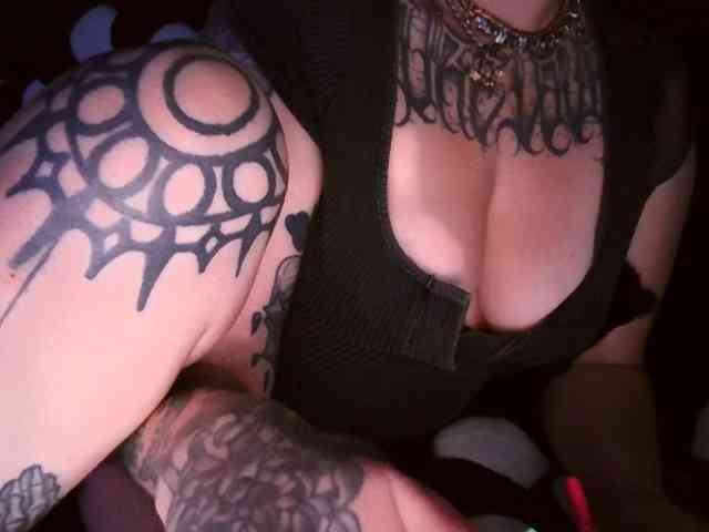 fetishslut4u fetishslut4u