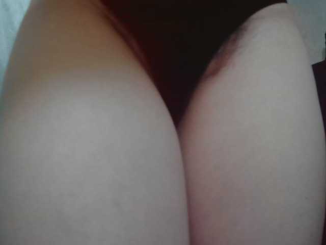 RoxxannaHairy live cam on BongaCams