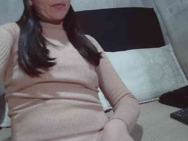 RoxxannaHairy webcam