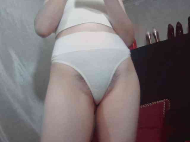 RoxxannaHairy