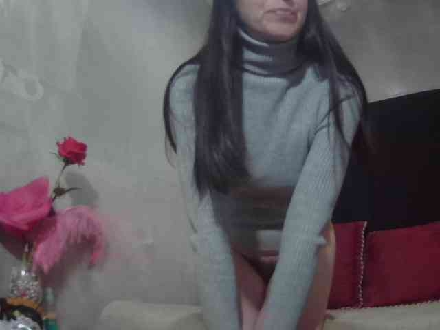 RoxxannaHairy webcam