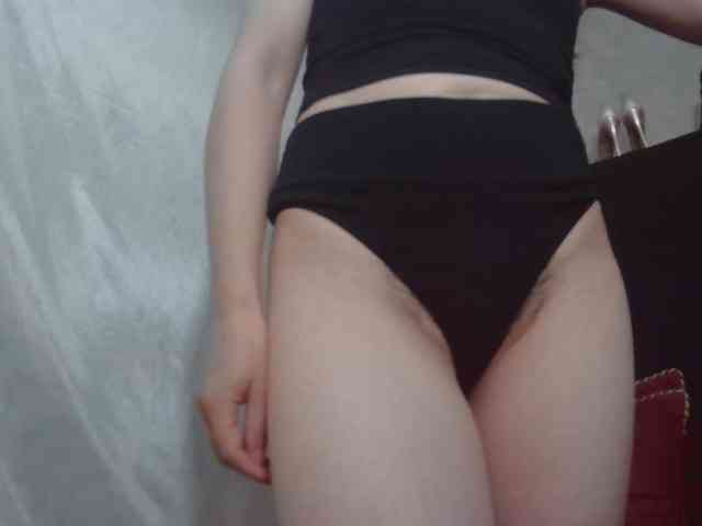 RoxxannaHairy webcam