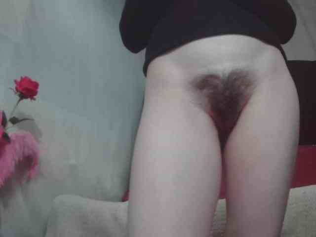 RoxxannaHairy webcam