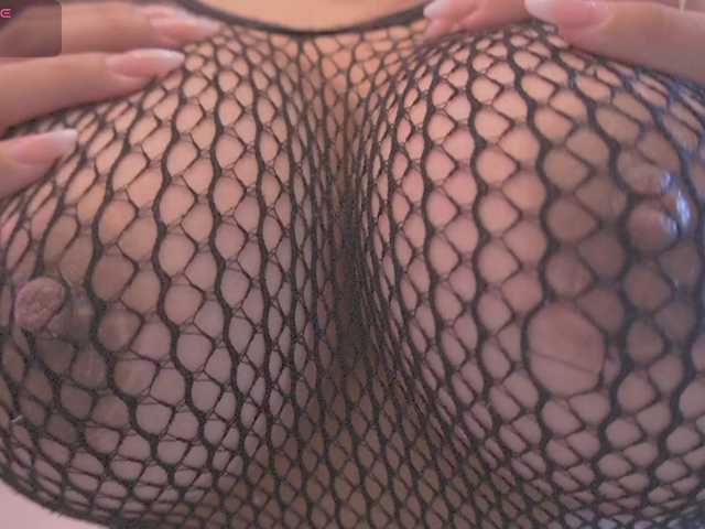 brunasanoliv live cam on BongaCams