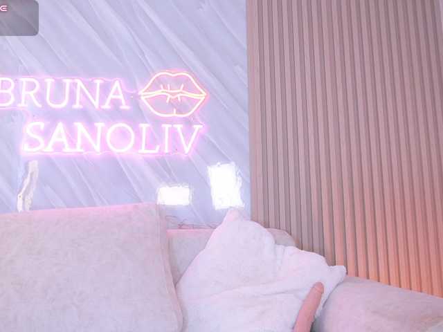 brunasanoliv live cam on BongaCams