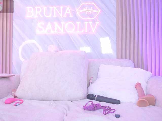 brunasanoliv live cam on BongaCams