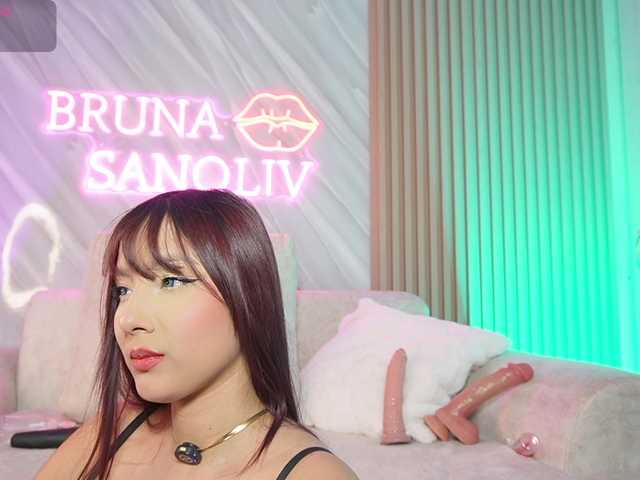 brunasanoliv live cam on BongaCams