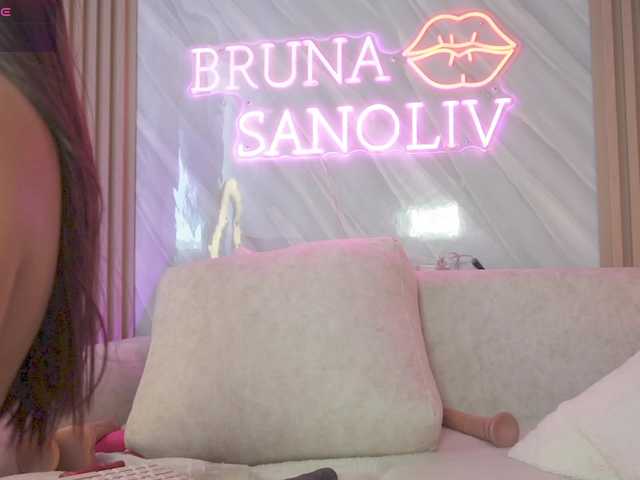 brunasanoliv live cam on BongaCams