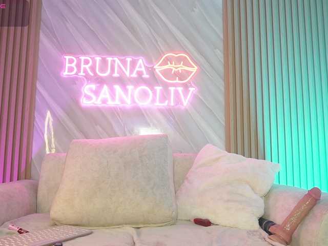 brunasanoliv live cam on BongaCams