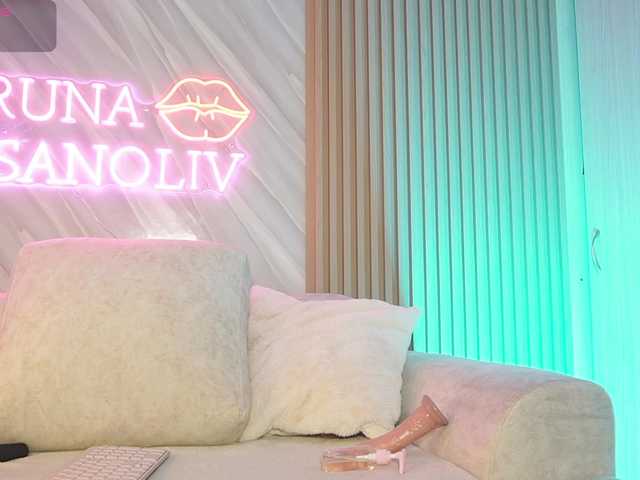 brunasanoliv live cam on BongaCams