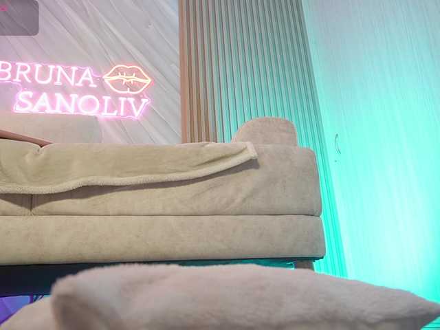 brunasanoliv live cam on BongaCams