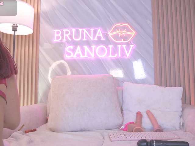 brunasanoliv live cam on BongaCams