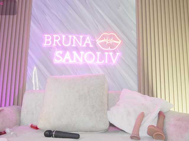 brunasanoliv live cam on BongaCams
