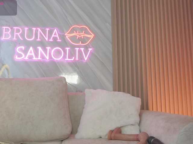 brunasanoliv live cam on BongaCams