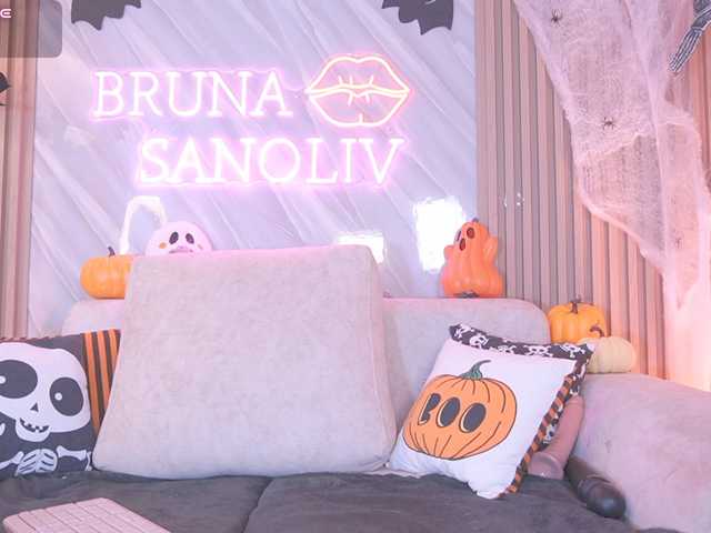 brunasanoliv live cam on BongaCams
