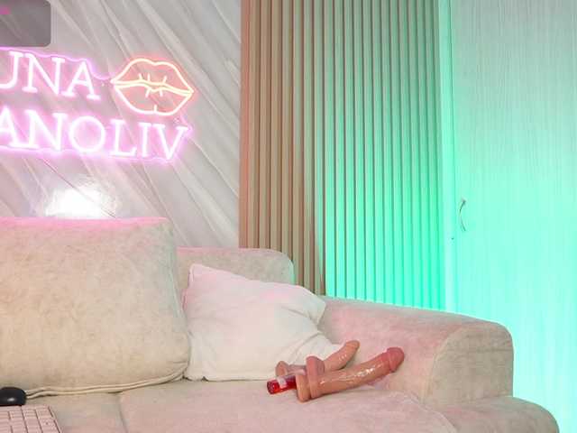 brunasanoliv live cam on BongaCams