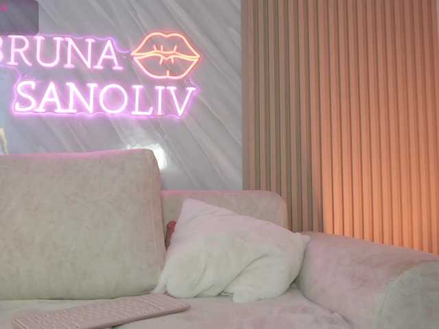 brunasanoliv live cam on BongaCams