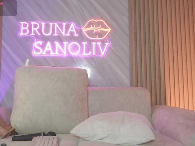 brunasanoliv live cam on BongaCams