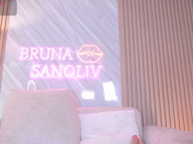 brunasanoliv, live now on BongaCams