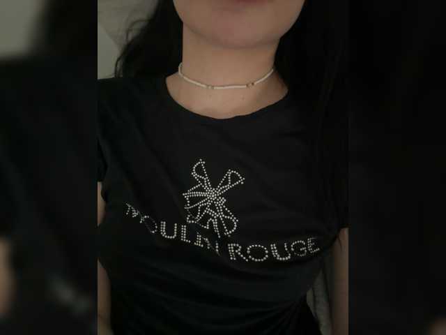 pinklildoll's BongaCams show and profile