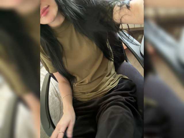 pinklildoll live cam on BongaCams