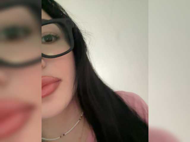 pinklildoll online