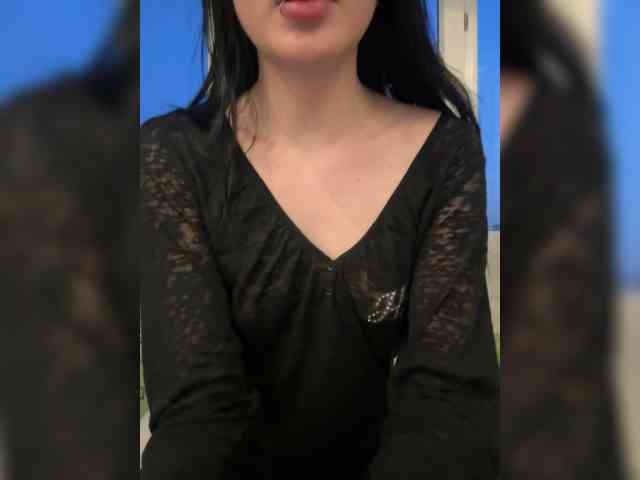 pinklildoll webcam