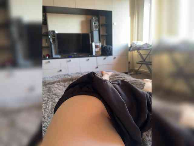 pinklildoll webcam