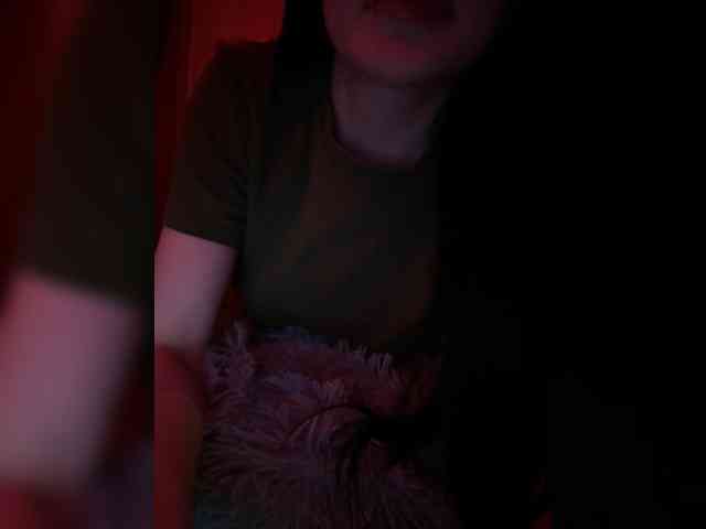 pinklildoll webcam