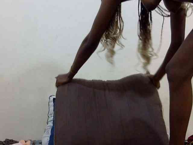 SPRINGCHICKEN96 webcam