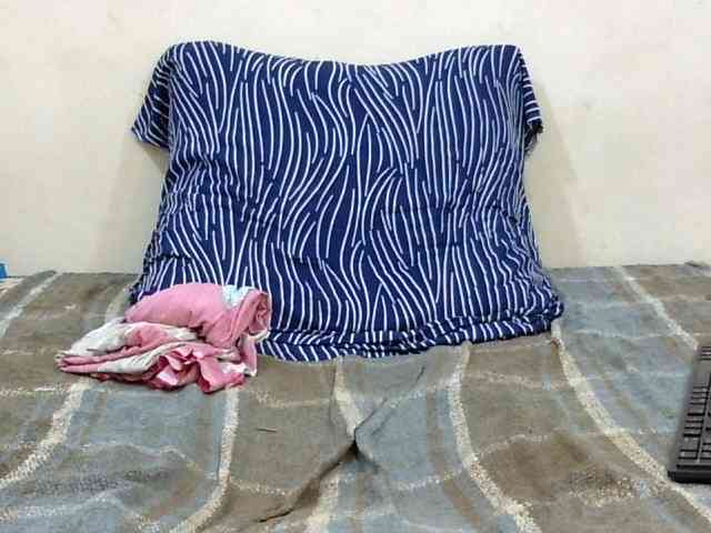 SPRINGCHICKEN96 webcam