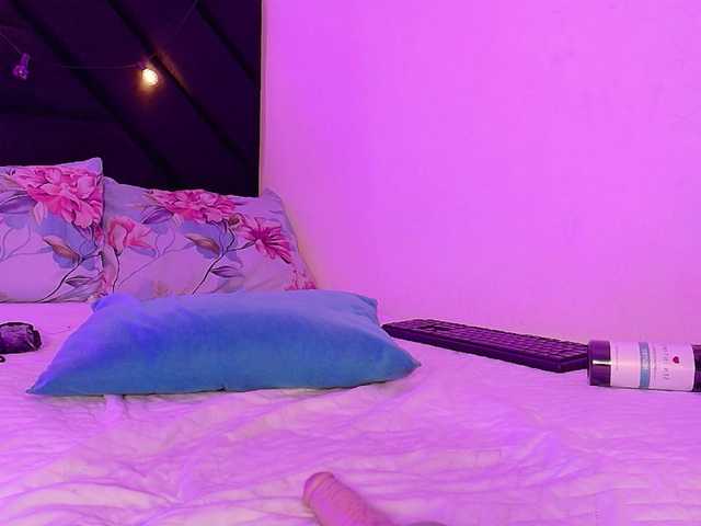 littleapril live cam on BongaCams