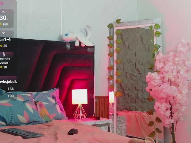 littleapril live cam on BongaCams
