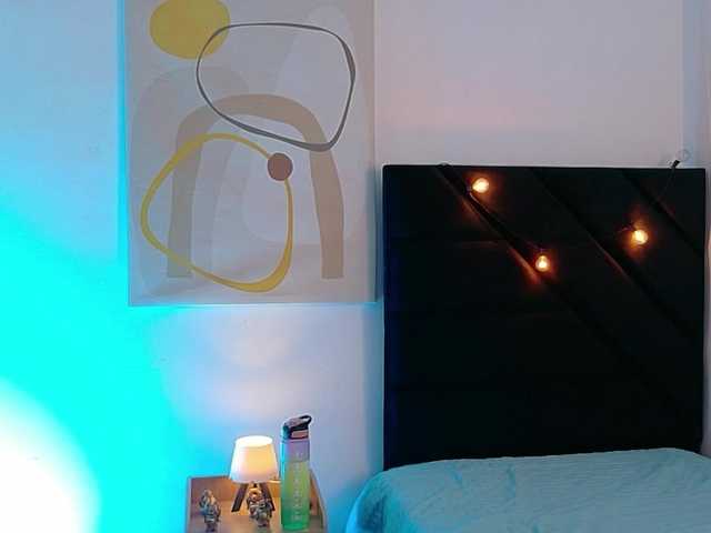littleapril live cam on BongaCams