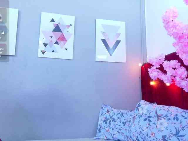 littleapril webcam