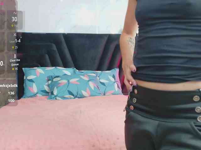littleapril webcam