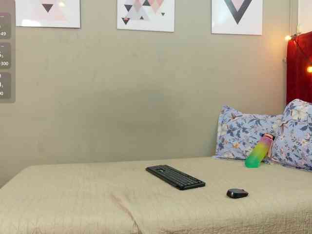 littleapril webcam