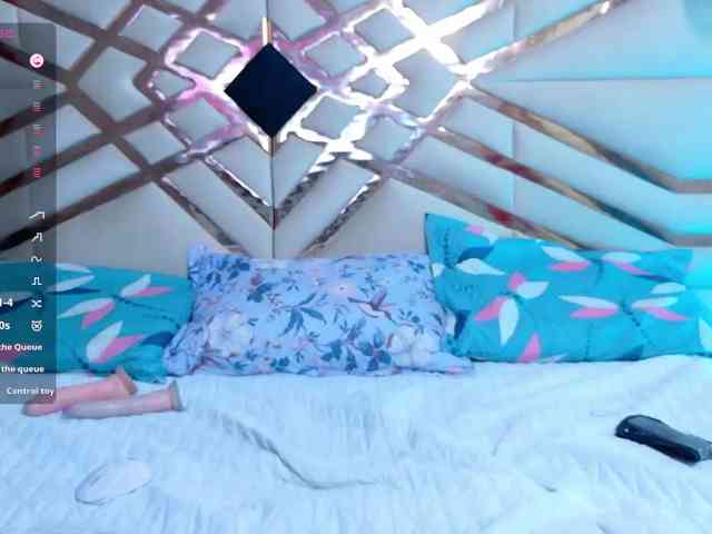 littleapril webcam