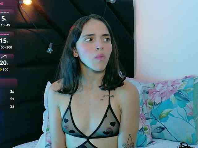 littleapril webcam