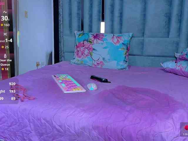 littleapril webcam