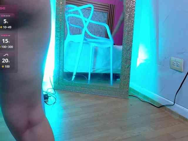 littleapril webcam