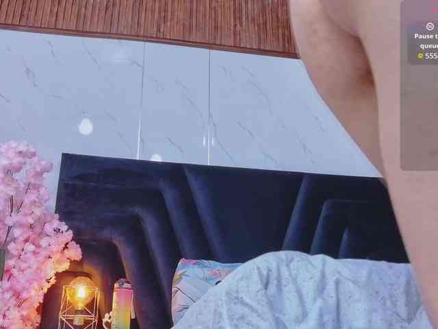 littleapril webcam