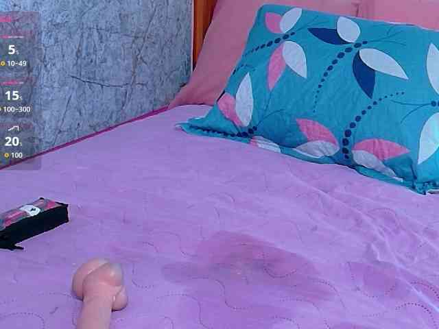 littleapril webcam